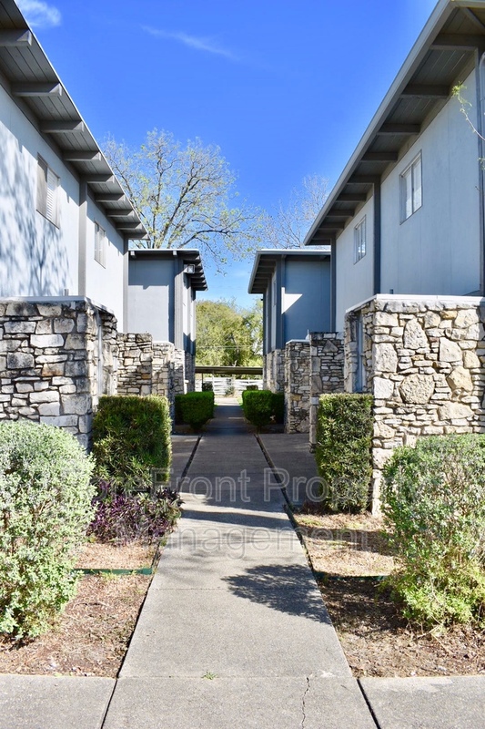 731-743 Byrnes Dr 739 Byrnes Dr #10 San Antonio TX 78209-4923 - Photo 16