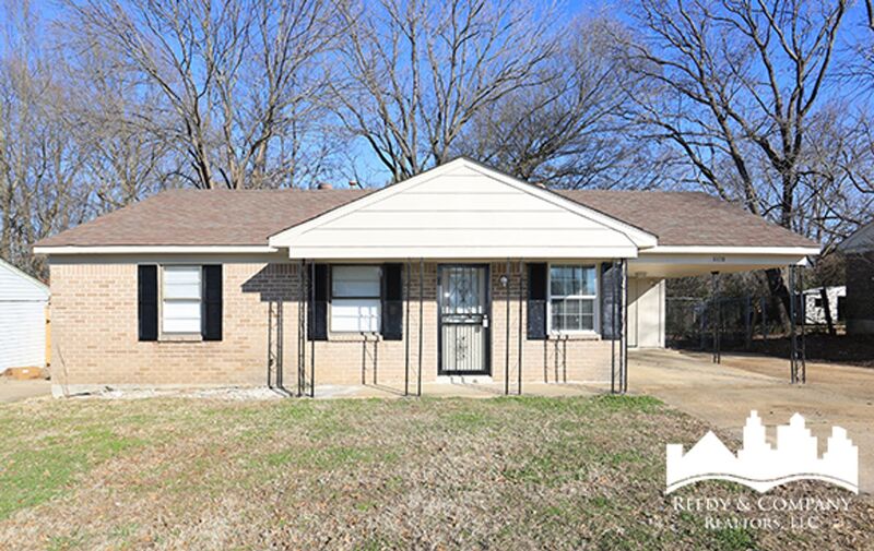 Horn Lake House: 6130 Tulane Rd