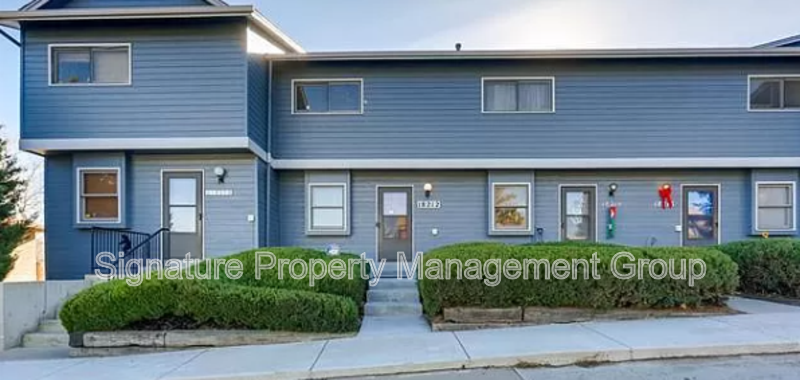 Golden House: 18212 West 3rd Place