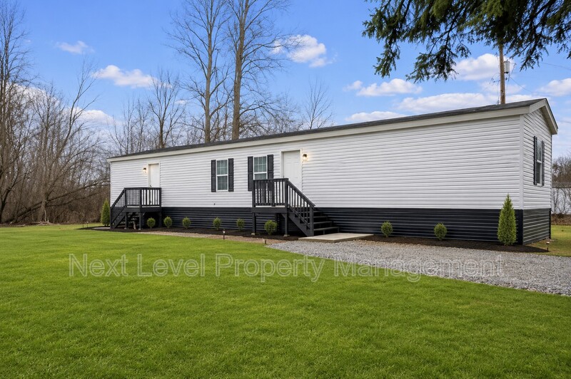Kalispell House: 111 South Cedar Drive - 20