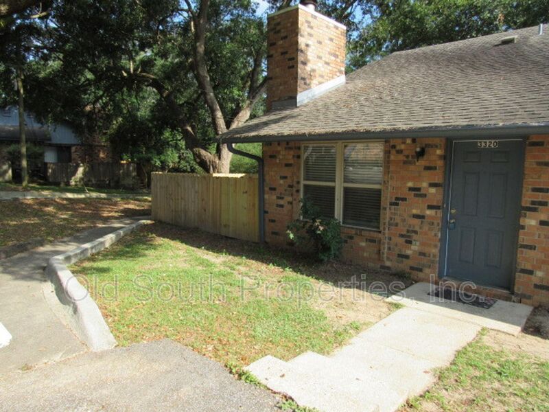 Cantonment House: 3320 Pine Forest Road