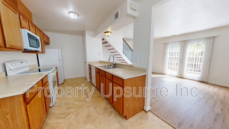 Redding Apartment: 3220 C St