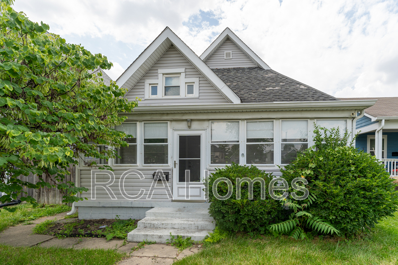 Indianapolis House: 1042 Saint Paul Street