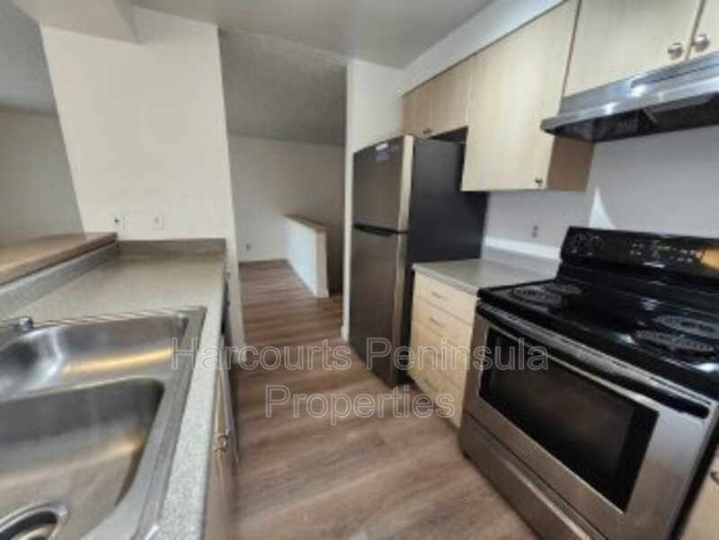 Poulsbo Condo: 49 NE Torval Canyon Rd