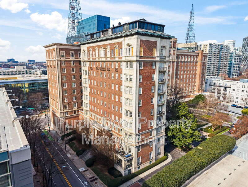 Atlanta Condo: 30 5th Street NE