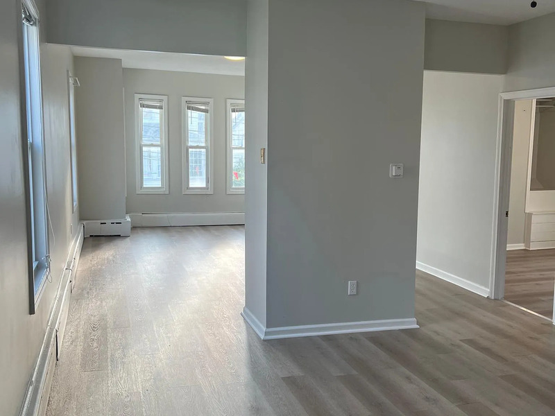 New Bedford Condo: 198 Bonney St