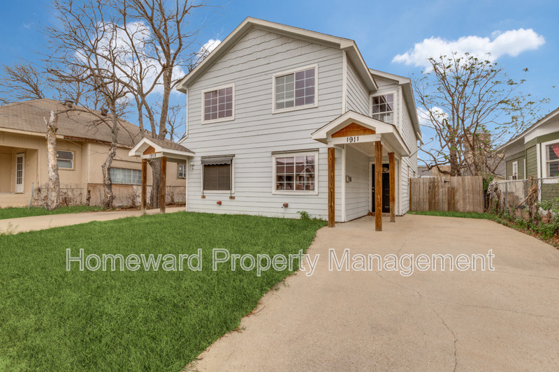 Fort Worth House: 1911 May Street