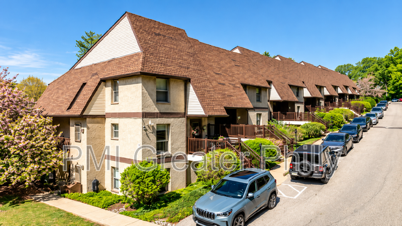 Philadelphia Condo: 407 Shawmont