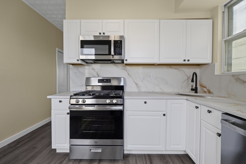 Jersey City Condo: 292 Claremont Avenue - 2