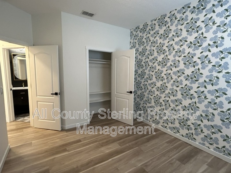 Main Rental Photo 16