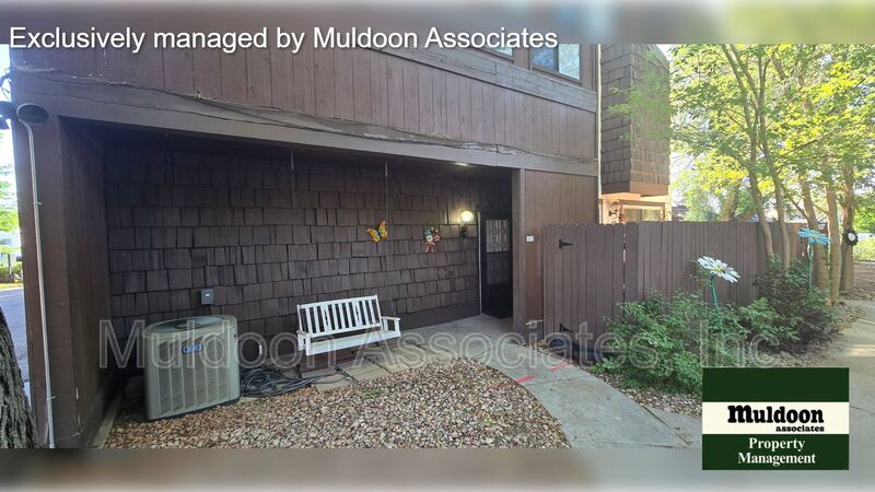 Pueblo Condo: 130 Scotland Rd