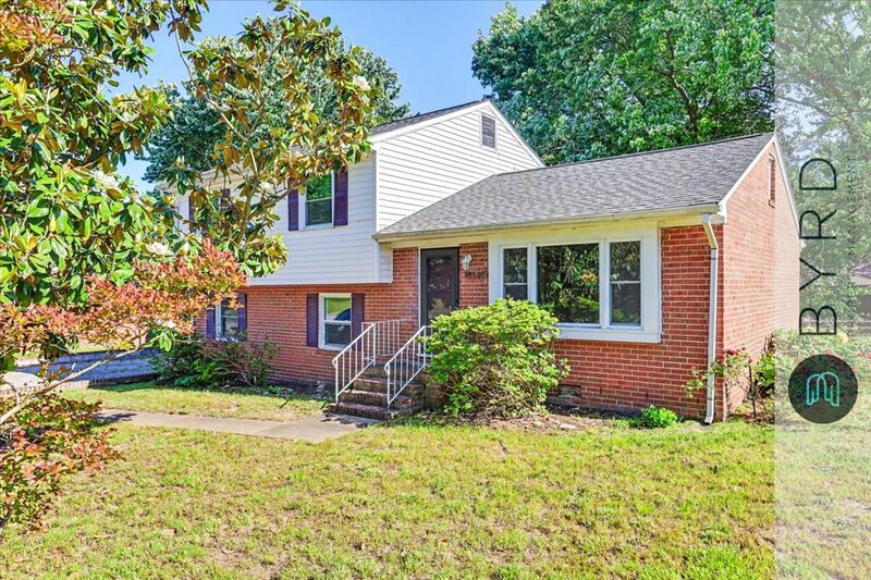 North Chesterfield House: 8501 Woodward Dr