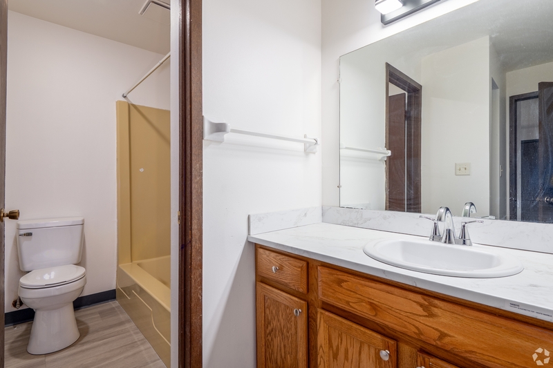 Fond du Lac Condo: 168 Morningside Drive - 112