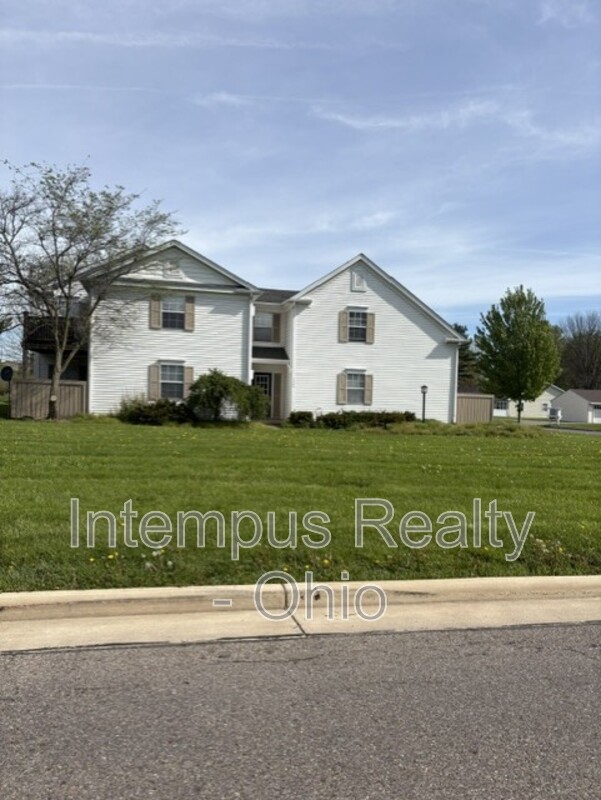 Boardman Condo: 7464 Huntington Dr