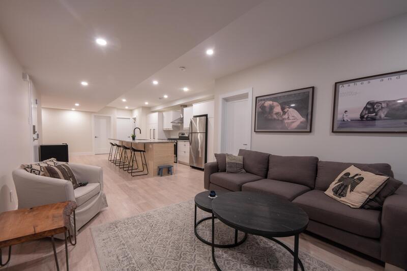 Ottawa House: Student Rental: 130 Chippewa Avenue