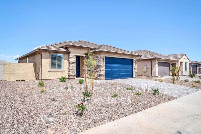 Peoria House: 13244 W Ranch Gate Rd