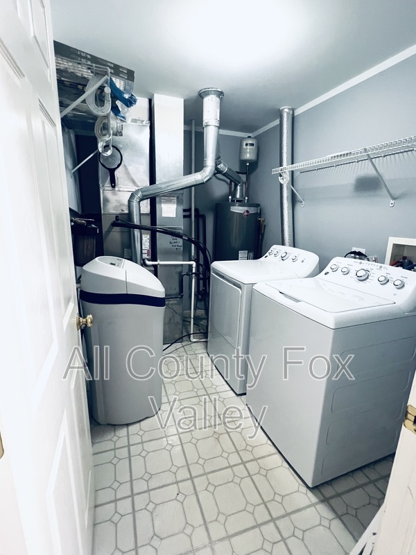 Main Rental Photo 28
