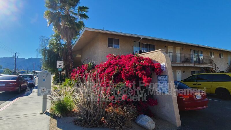 Palm Desert Condo: 74390 Alessandro Drive