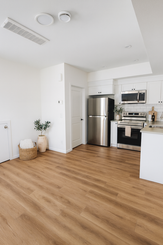 Edmonton House: 4235 Kinglet Dr NW