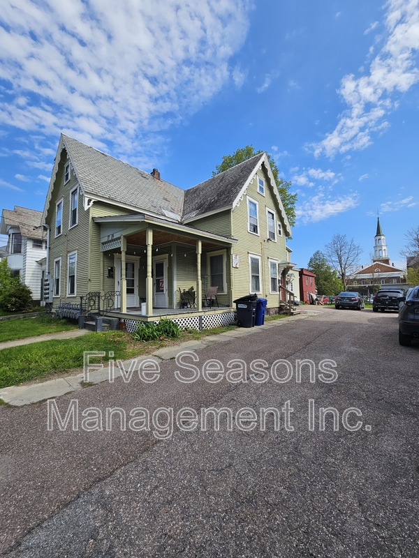 Burlington Condo: 19 Grant Street - 3