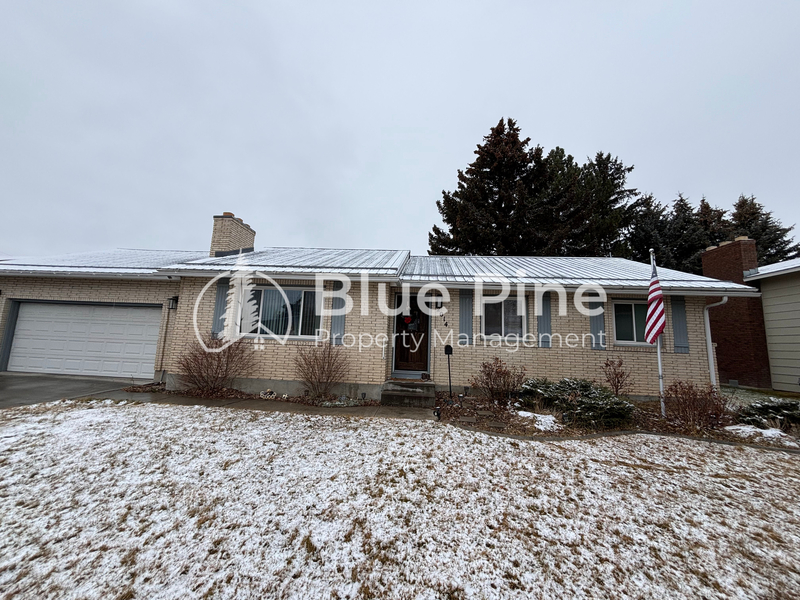 Idaho Falls House: 2014 Tiffany Drive