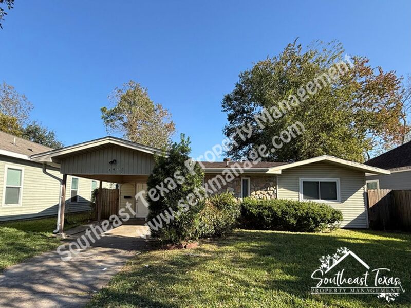 Beaumont House: 4455 S 5th Street