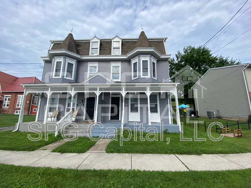 Etters Condo: 112 N York St