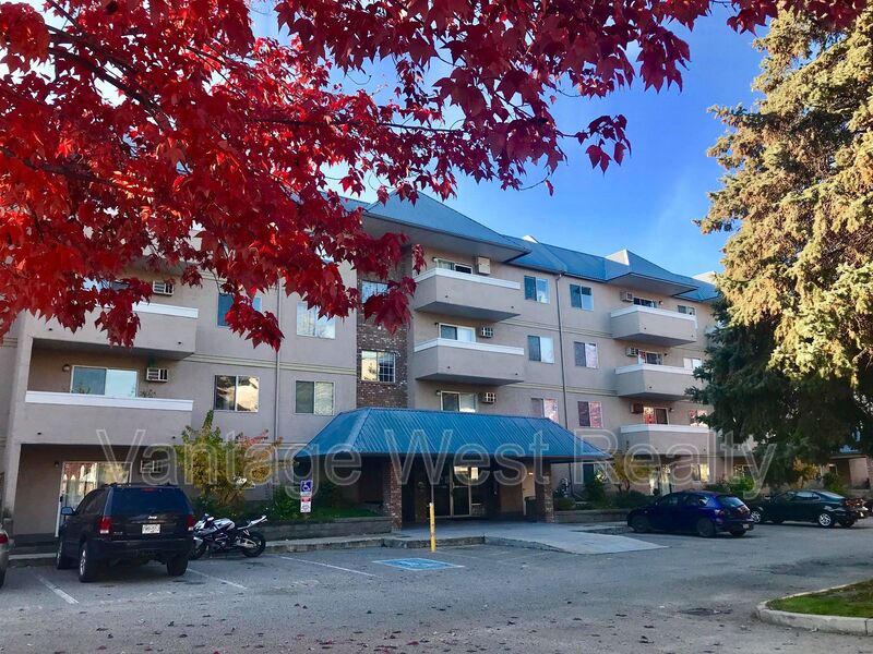Kelowna Condo: 105-3180 De Montreuil Crt