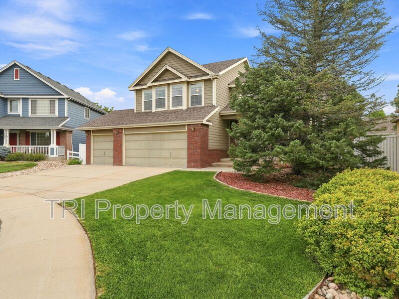 Windsor House: 130 Rockbridge Ct