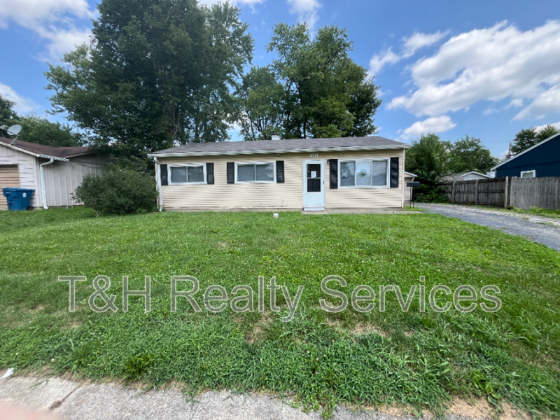 Indianapolis House: 2645 Calbert Drive
