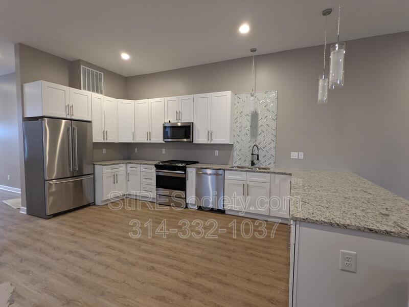 St. Louis Condo: 2206 Blendon Pl.
