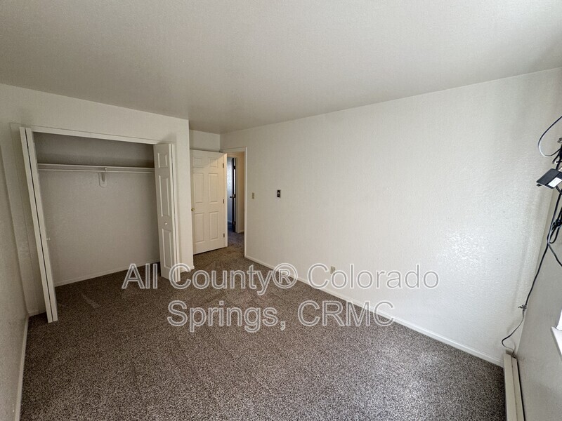 Main Rental Photo 16