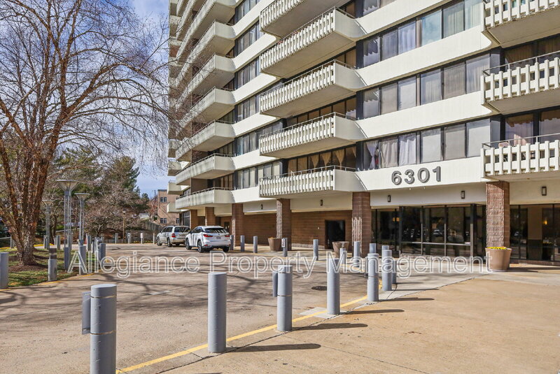 Alexandria House: 6301 Stevenson Ave