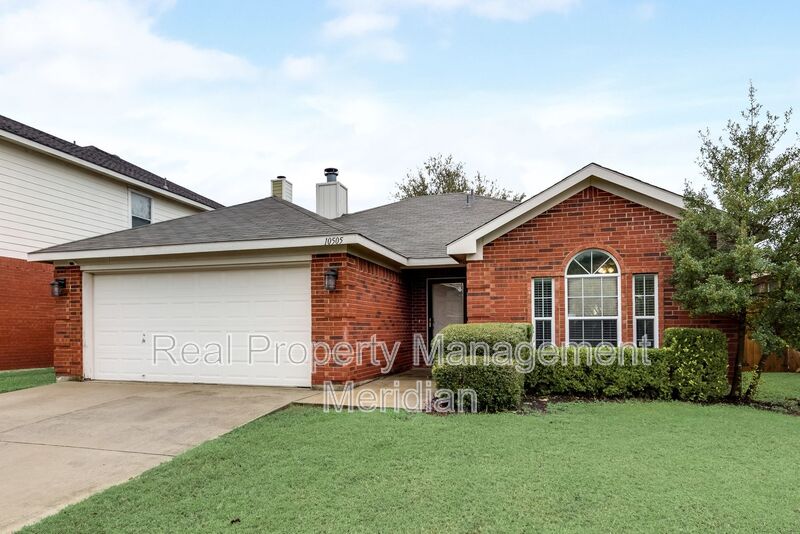 Blue Mound House: 10505 Braewood Dr