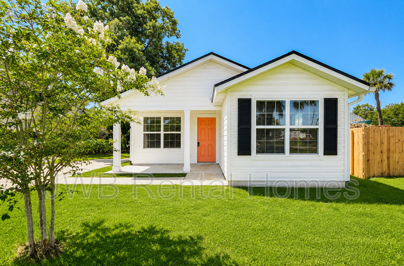 Jacksonville House: 1116 17th St E