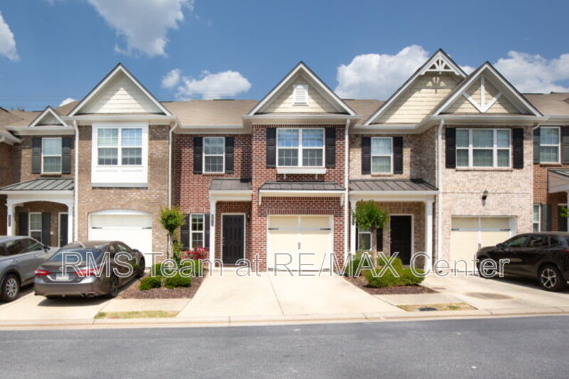 Johns Creek Townhome: 5612 Moresby Ct