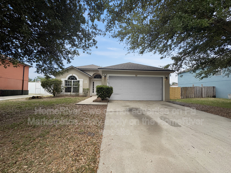 Jacksonville House: 7217 Nottinghamshire Dr