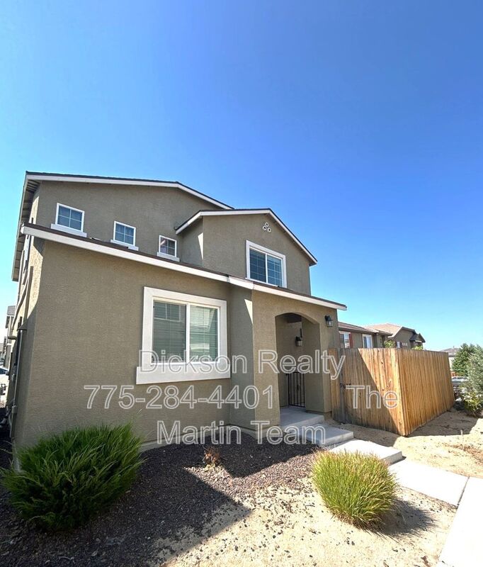 Reno House: 9629 Nautical Mile Road