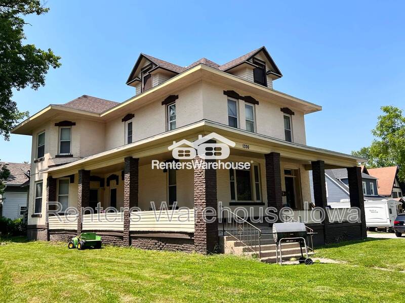 Des Moines Condo: 1326 E 9th St