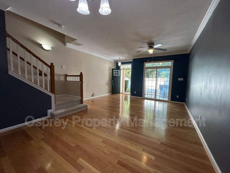 Welcome to this charming Condo! “ASK ABOUT OUR ZERO DEPOSIT” - Photo 3