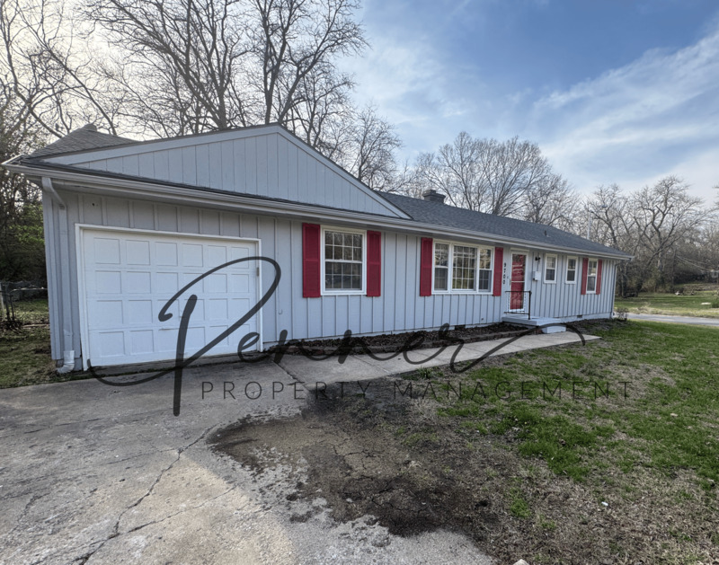 Kansas City House: 9700 Bennington Ave