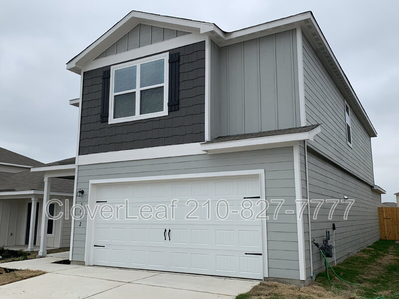 New Braunfels House: 3882 Trail De Paris