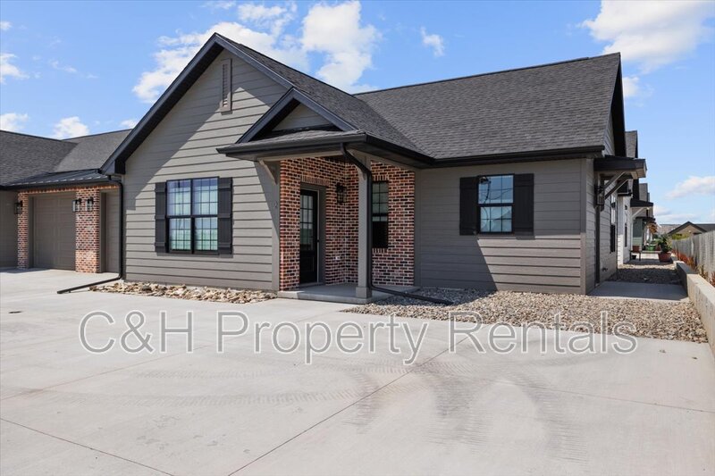 Billings Condo: 5427 Apple Rose Lane - 2