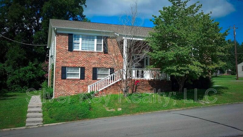 Athens Condo: 202 Hill Street