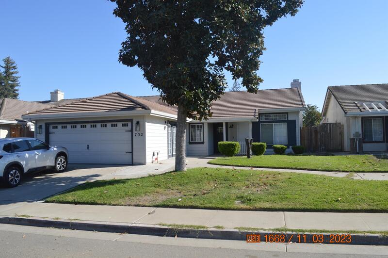 Livingston House: 732 Dwight Road