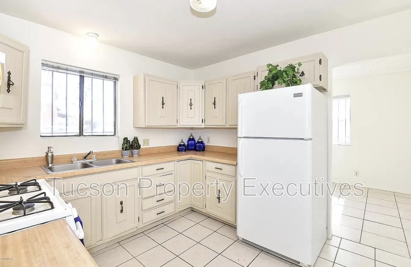 Tucson House: 902 East Elm Street