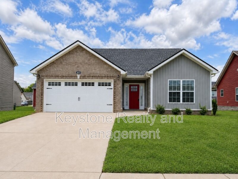 Clarksville House: 1073 Dublin Drive