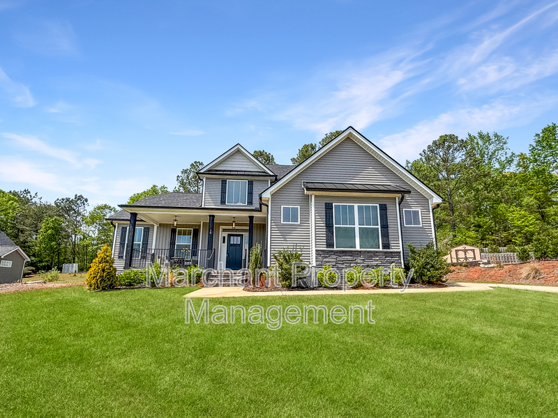 Taylors House: 15 Gerru Court