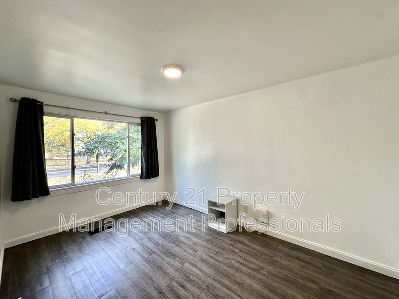 Edmonton House: 11134 116 Street NW