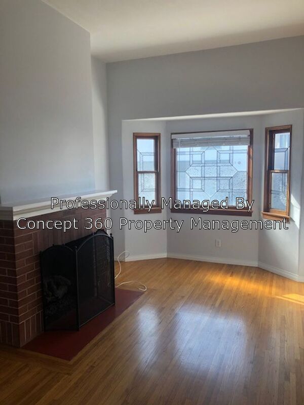 Request a Viewing for 3004 MANHATTAN AVE Tenant Turner